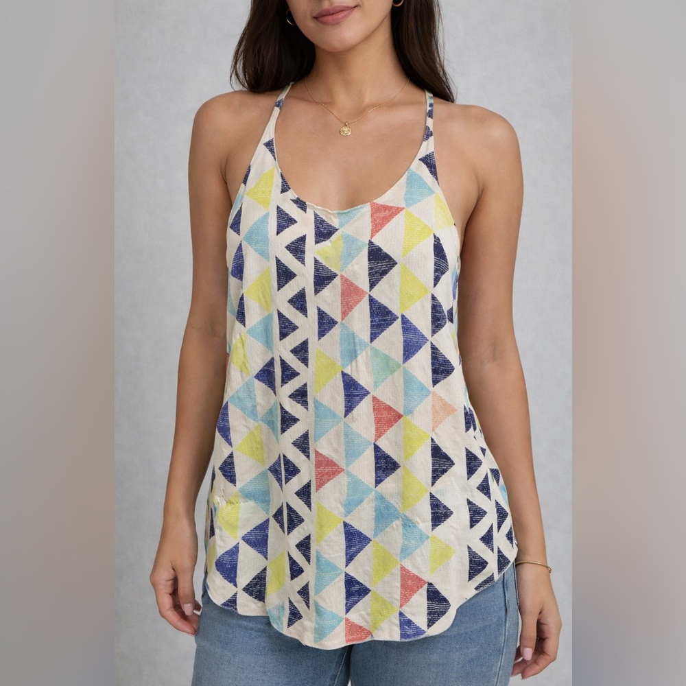 Aritzia Under Wilfred 100% Silk Tank
